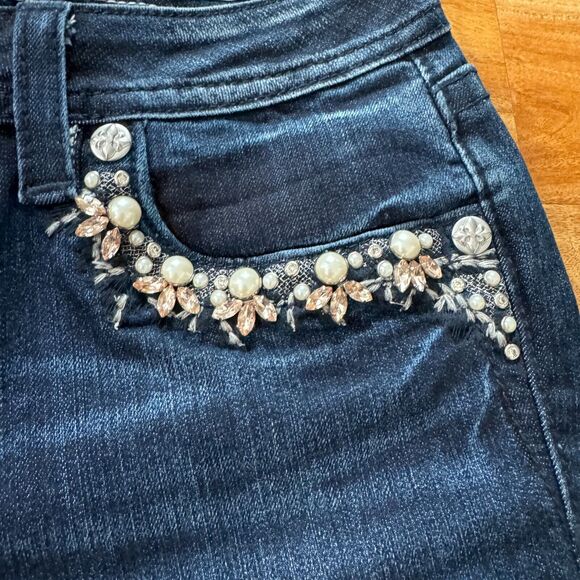 Miss Me MP724982 Pearl & Rhinestone Front Pocket Dark Wash Bootcut Jeans. - Picture 4 of 16